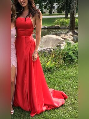 Elegant Red Satin Maxi Dress - Sleeveless Formal Gown size US6